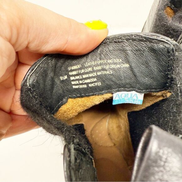 Sofft Aqua Jordie Black Leather Rabbit Fur Chelsea Slip On Boots Lug Sole 9.5 - Picture 8 of 9